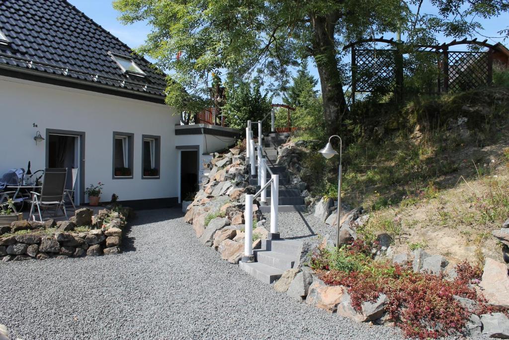 Gaestehaus Ballmann Rockeskyll Room photo